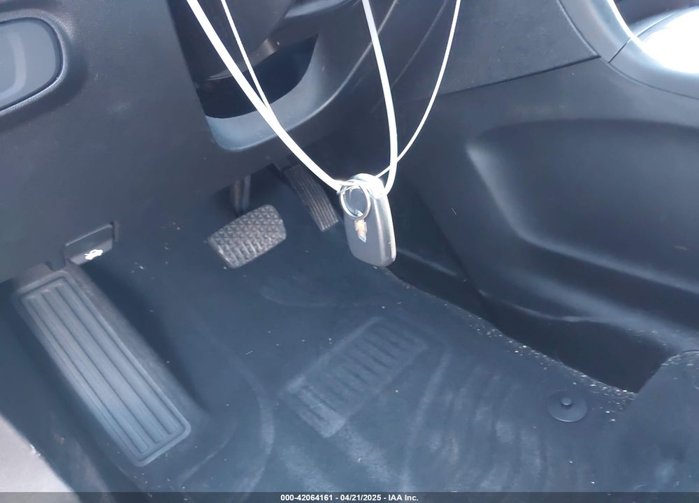 2019 CHEVROLET EQUINOX VIN: 2GNAXHEV8K6214576