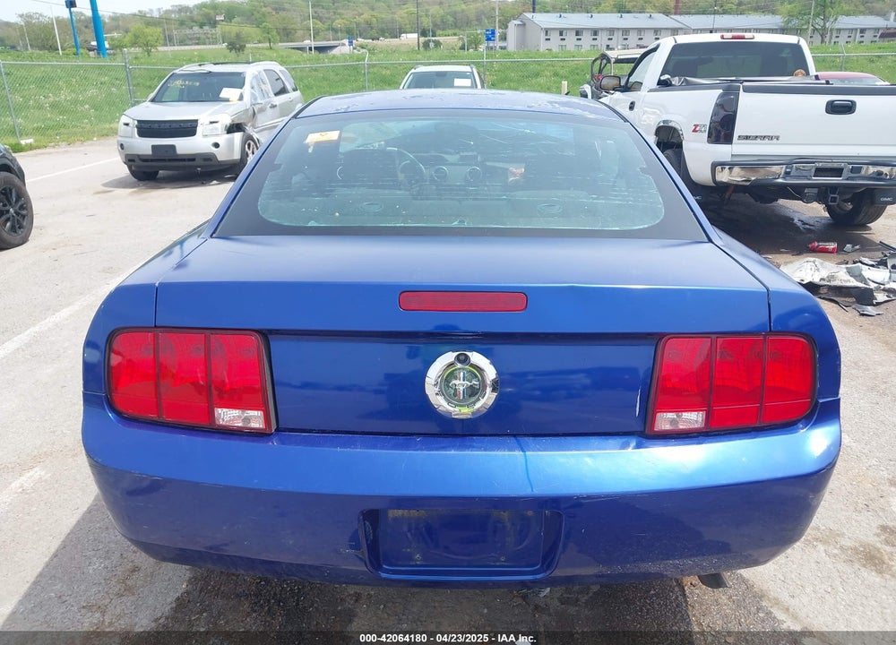 2005 FORD MUSTANG VIN: 1ZVFT80N355159517
