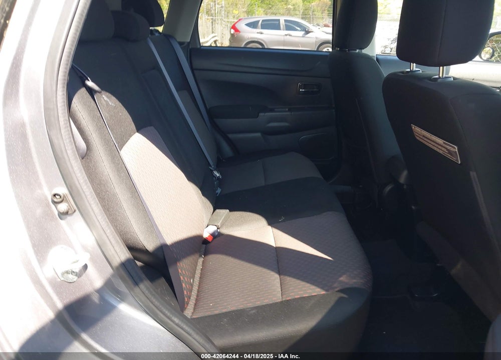2017 MITSUBISHI OUTLANDER SPORT 2.4 SE VIN: JA4AP3AW4HZ040409
