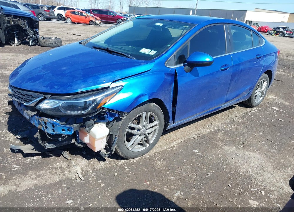 2018 CHEVROLET CRUZE VIN: 1G1BE5SM8J7105300