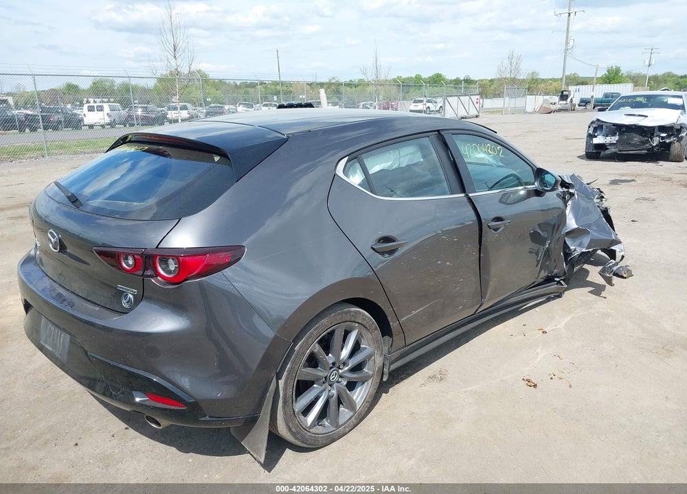 2023 MAZDA MAZDA3 VIN: JM1BPAKM3P1615785
