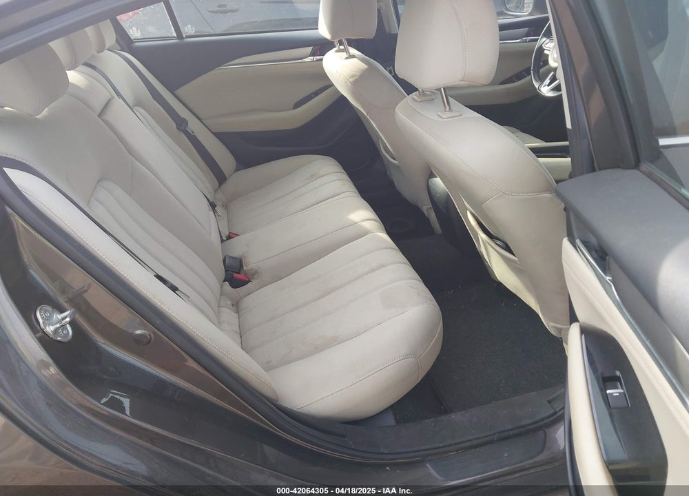 2018 MAZDA 6 VIN: JM1GL1UMXJ1310662
