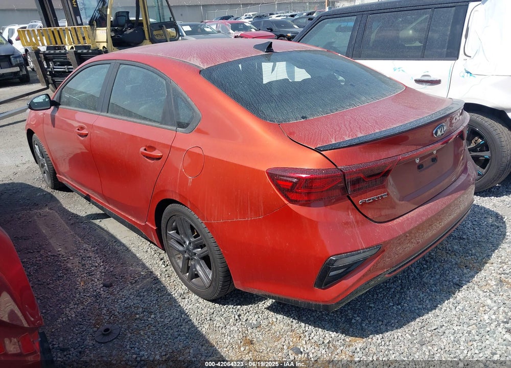 2021 KIA FORTE GT LINE VIN: 3KPF34AD5ME292378