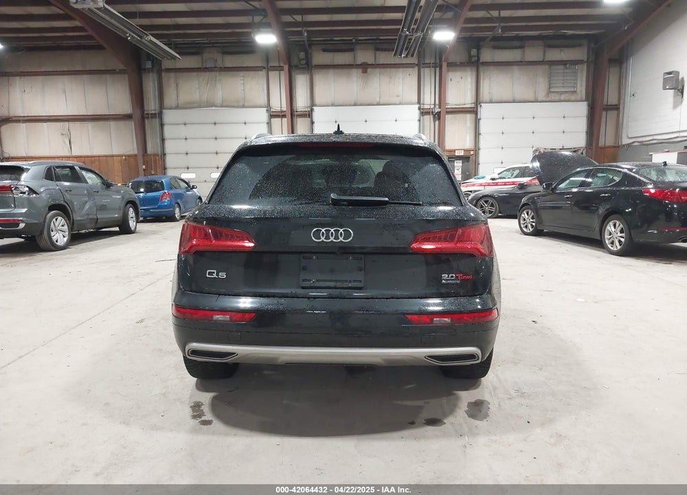 2019 AUDI Q5 VIN: WA1BNAFY1K2111025