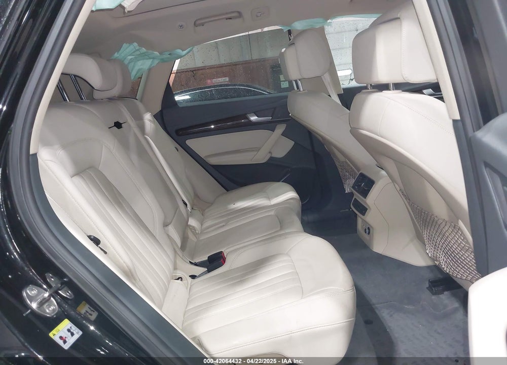 2019 AUDI Q5 VIN: WA1BNAFY1K2111025