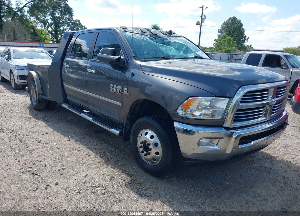 2016 RAM 3500 BIG HORN VIN: 3C63RRHL8GG302932