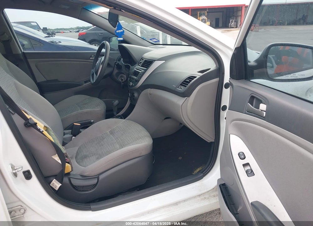 2015 HYUNDAI ACCENT VIN: KMHCT4AE3FU861627