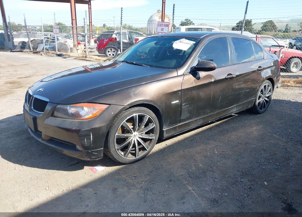 2007 BMW 328I VIN: WBAVA33547KX72119
