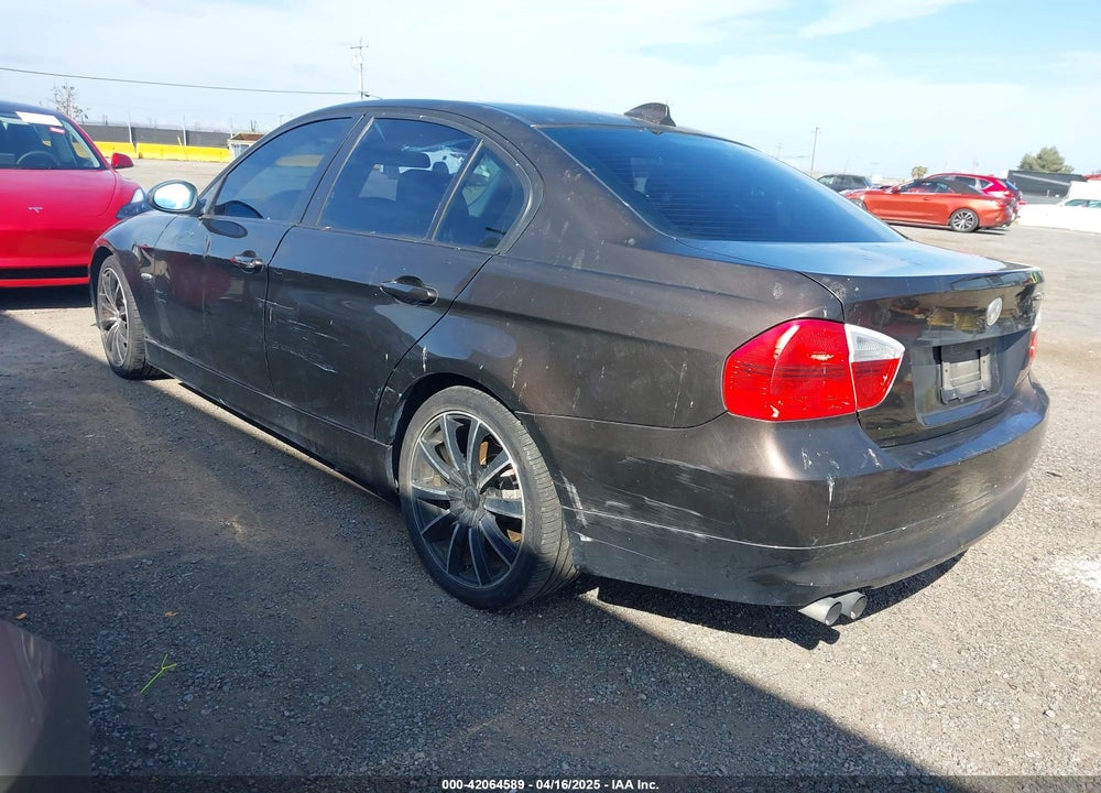2007 BMW 328I VIN: WBAVA33547KX72119