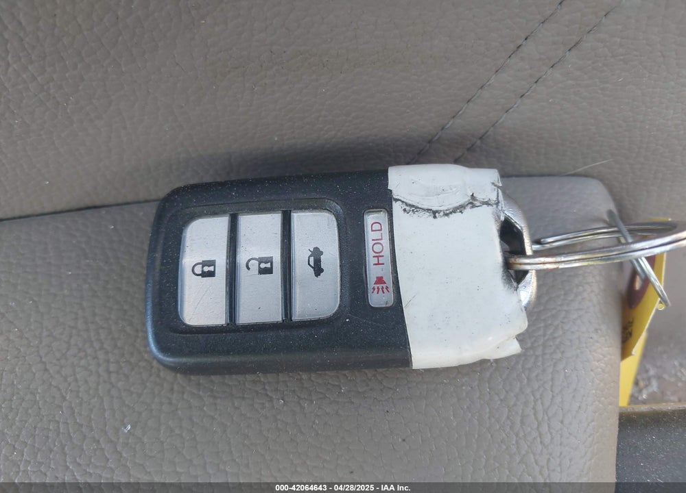 2015 HONDA CIVIC EX-L VIN: 19XFB2F95FE031105