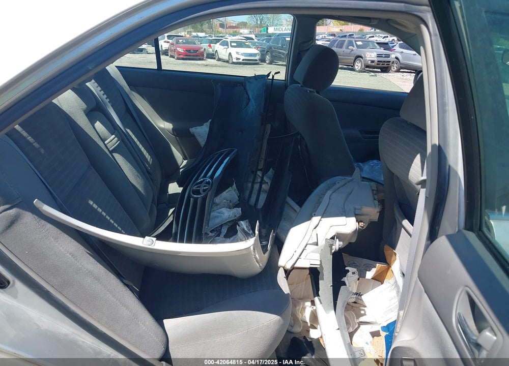 2005 TOYOTA CAMRY VIN: 4T1BE32K35U632240