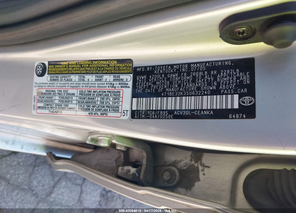2005 TOYOTA CAMRY VIN: 4T1BE32K35U632240