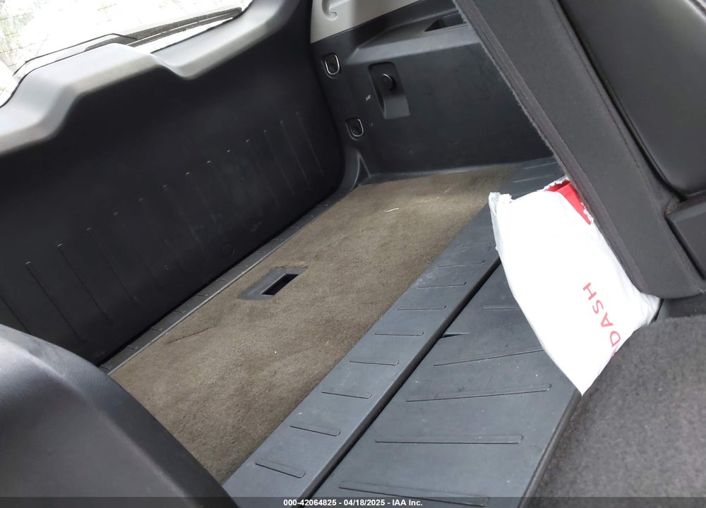 2011 CHEVROLET EQUINOX VIN: 2CNALPEC9B6455278