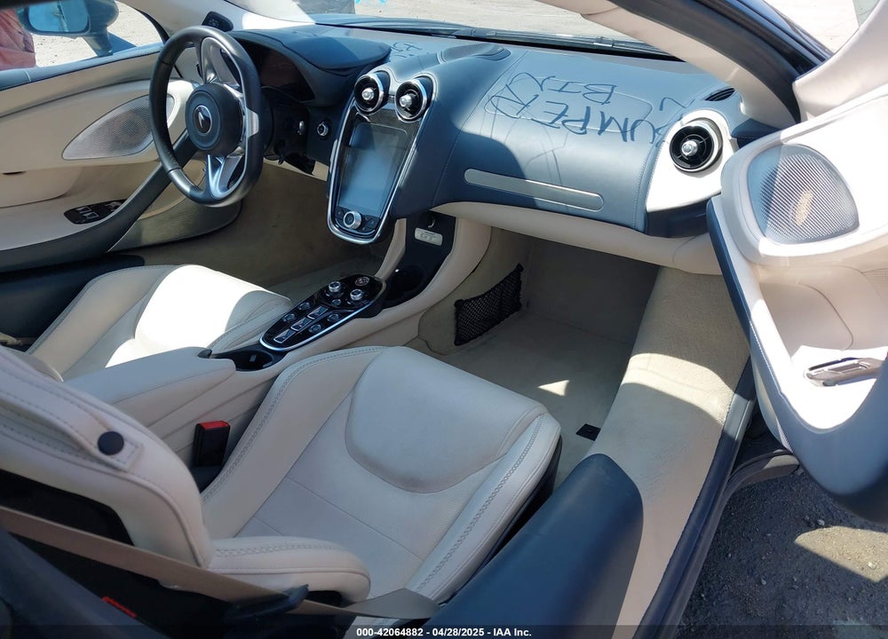 2021 MCLAREN GT VIN: SBM22GCA0MW001417