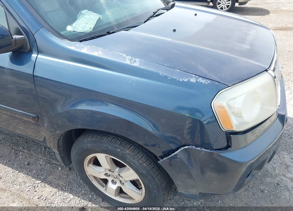 2011 HONDA PILOT VIN: 5FNYF3H72BB042078