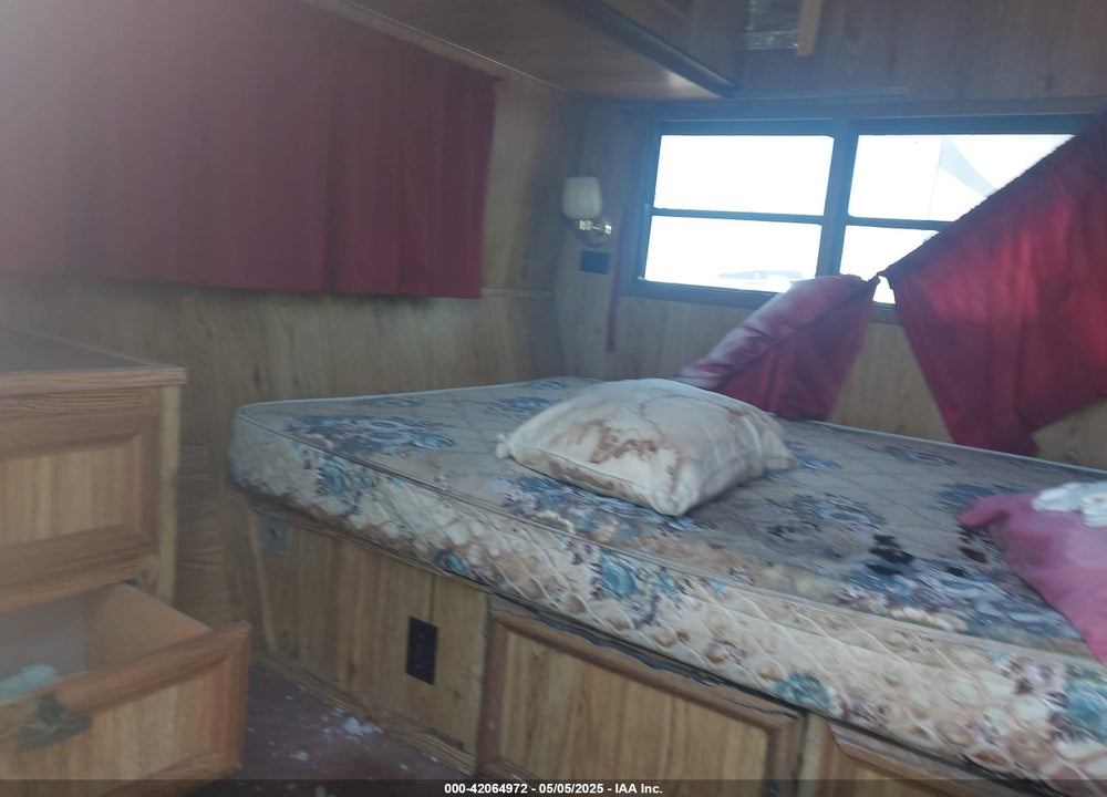 1989 COACHMEN CAMPER VIN: 45E200N24K1000289