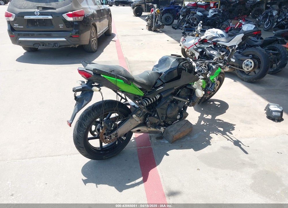 2014 KAWASAKI KLE650 D VIN: JKALEED12EDA08158