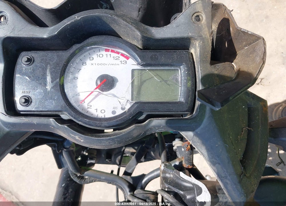 2014 KAWASAKI KLE650 D VIN: JKALEED12EDA08158