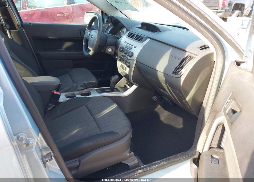 2008 FORD FOCUS SE/SES VIN: 1FAHP35N88W150733