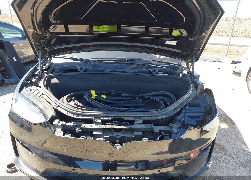 2023 TESLA MODEL X VIN: 7SAXCBE68PF376183