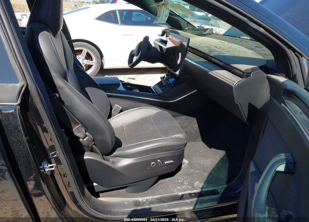2023 TESLA MODEL X VIN: 7SAXCBE68PF376183