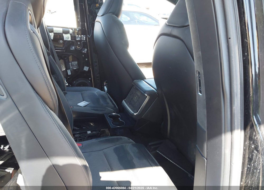 2023 TESLA MODEL X VIN: 7SAXCBE68PF376183
