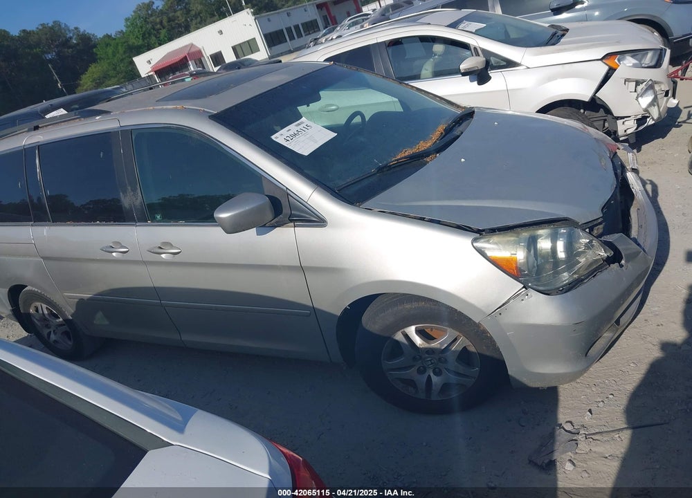 2005 HONDA ODYSSEY EX-L VIN: 5FNRL38745B130258