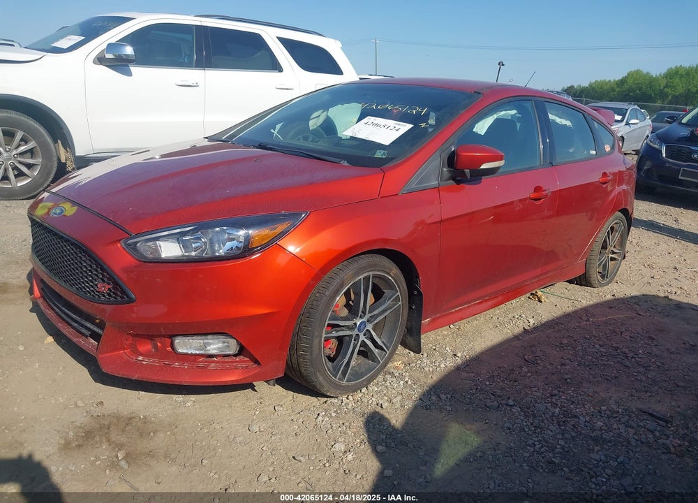 2018 FORD FOCUS VIN: 1FADP3L93JL318659