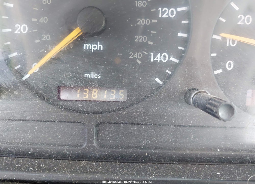 2002 MERCEDES-BENZ ML 320 VIN: 4JGAB54EX2A291066