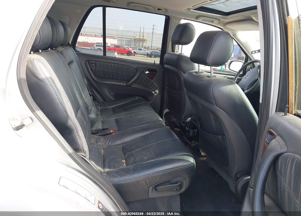 2002 MERCEDES-BENZ ML 320 VIN: 4JGAB54EX2A291066