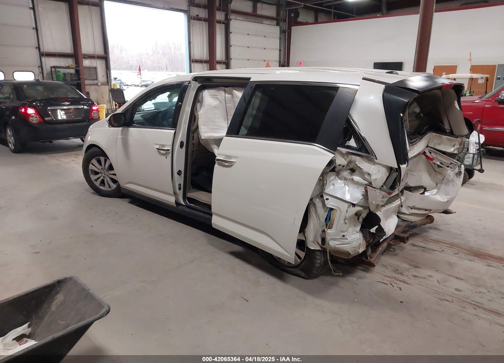 2015 HONDA ODYSSEY EX-L VIN: 5FNRL5H63FB090646