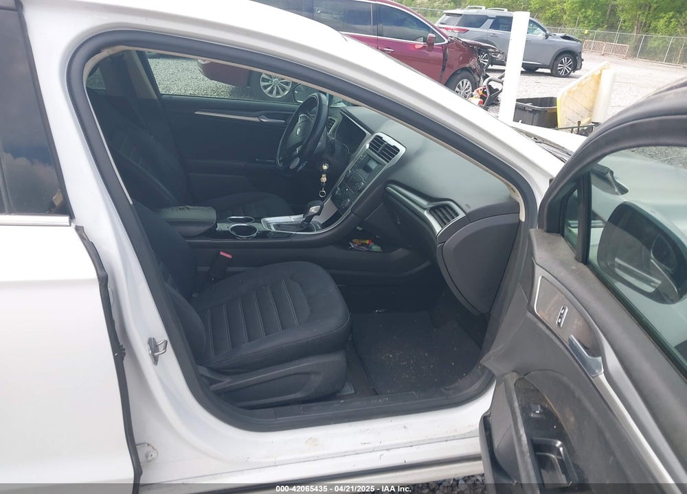 2013 FORD FUSION VIN: 3FA6P0H77DR204801