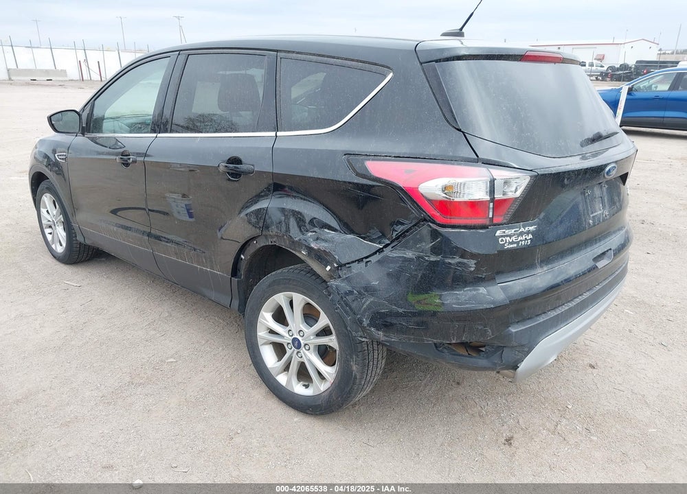 2017 FORD ESCAPE VIN: 1FMCU9GD8HUD11190