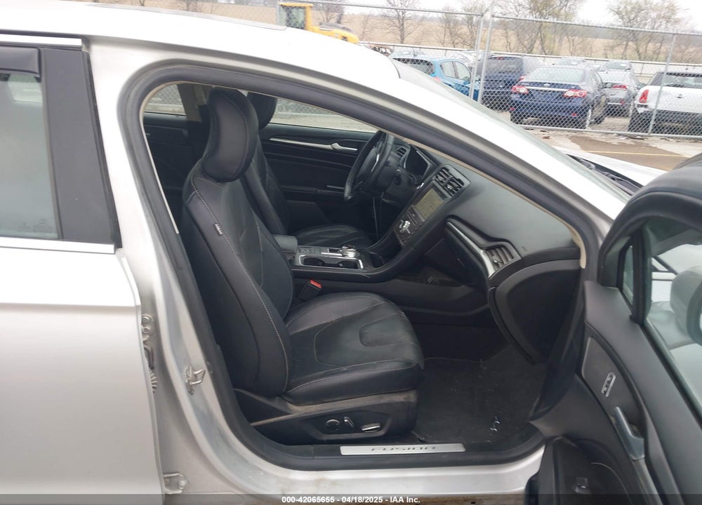 2019 FORD FUSION HYBRID VIN: 3FA6P0RU0KR223787
