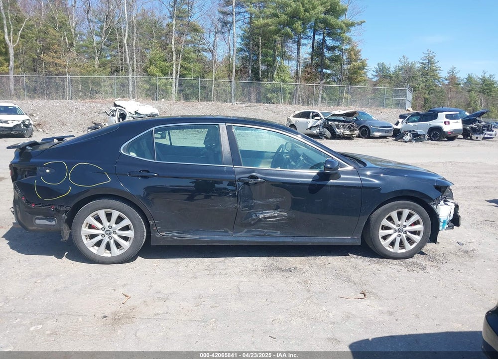 2018 TOYOTA CAMRY VIN: 4T1B11HK2JU616919