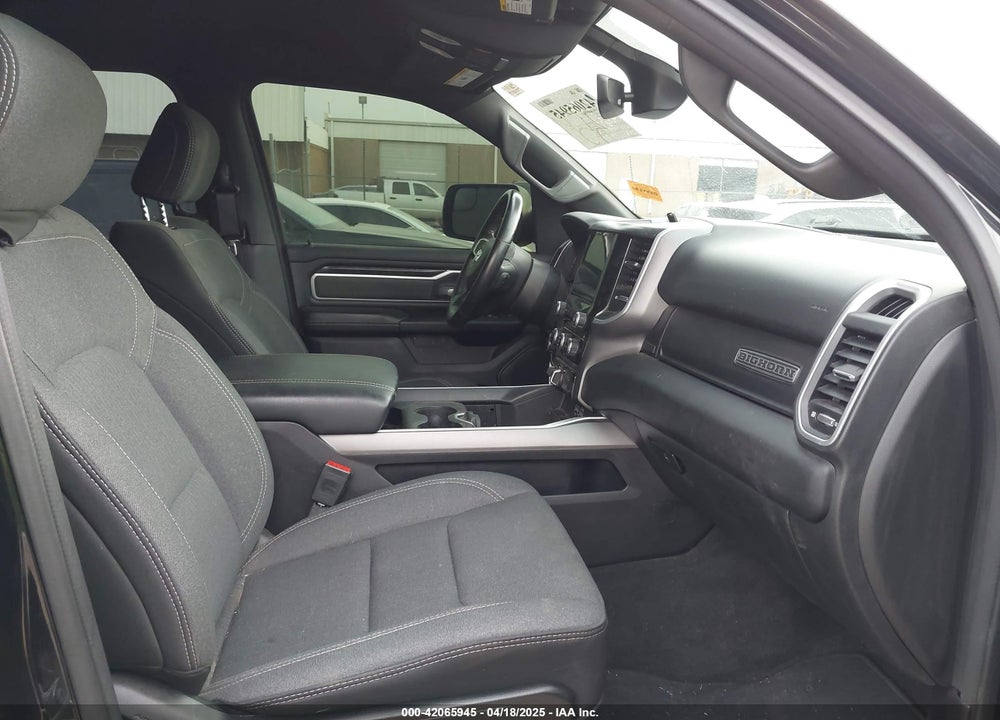 2022 RAM 1500 VIN: 1C6RREFG1NN253599