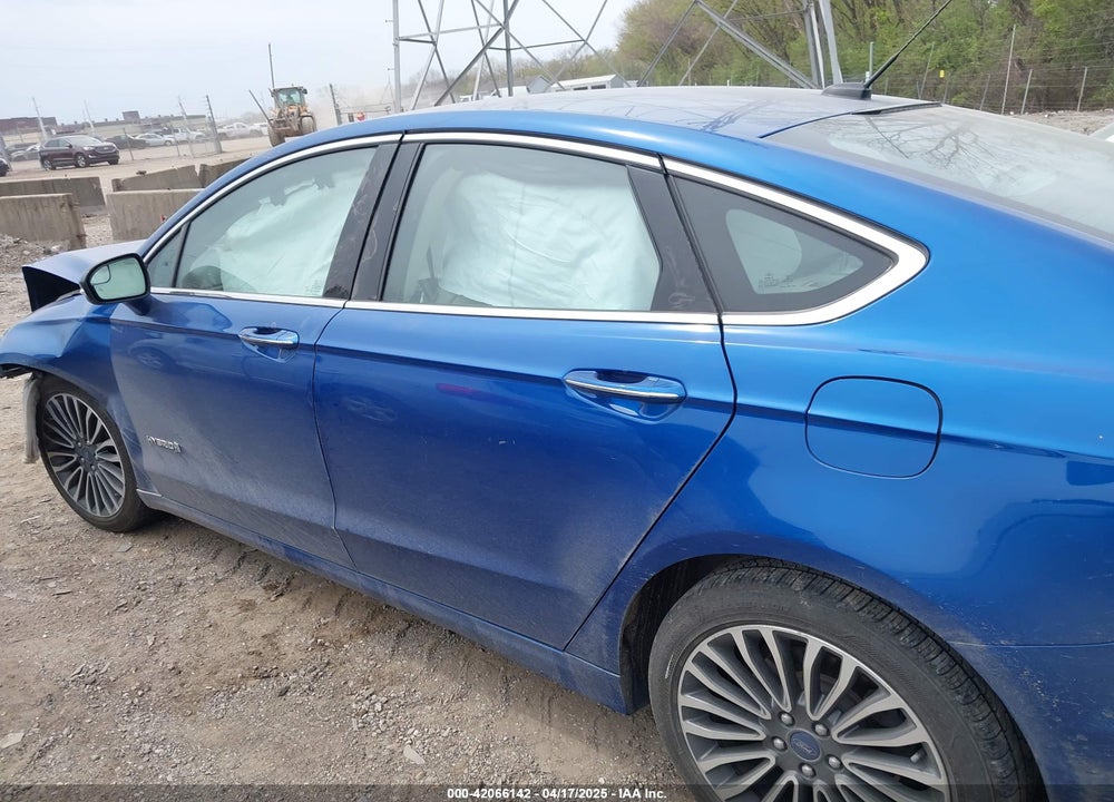 2017 FORD FUSION HYBRID TITANIUM VIN: 3FA6P0RU5HR388615