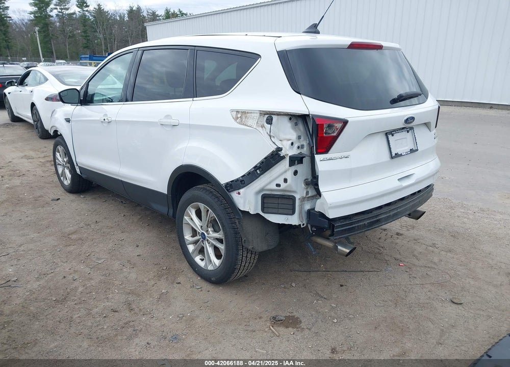 2019 FORD ESCAPE SE VIN: 1FMCU0GD4KUC35521