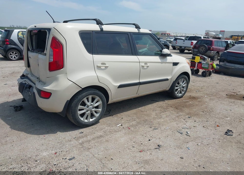 2013 KIA SOUL VIN: KNDJT2A68D7774830