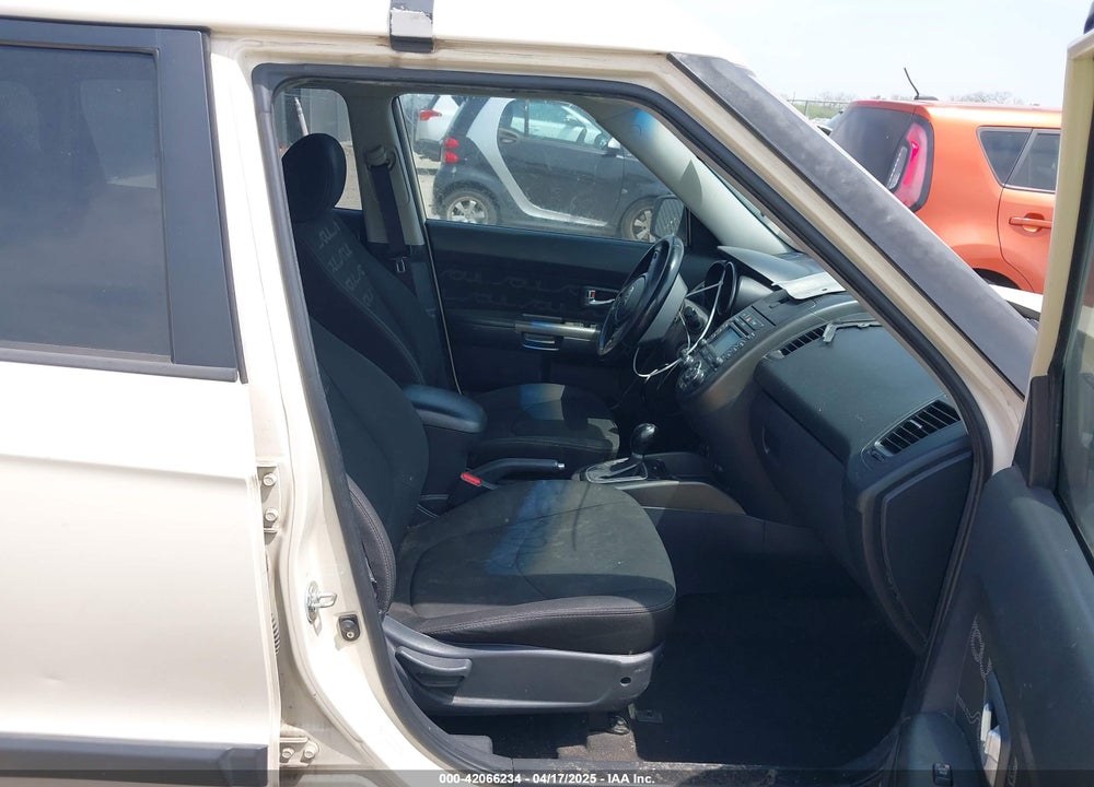 2013 KIA SOUL VIN: KNDJT2A68D7774830