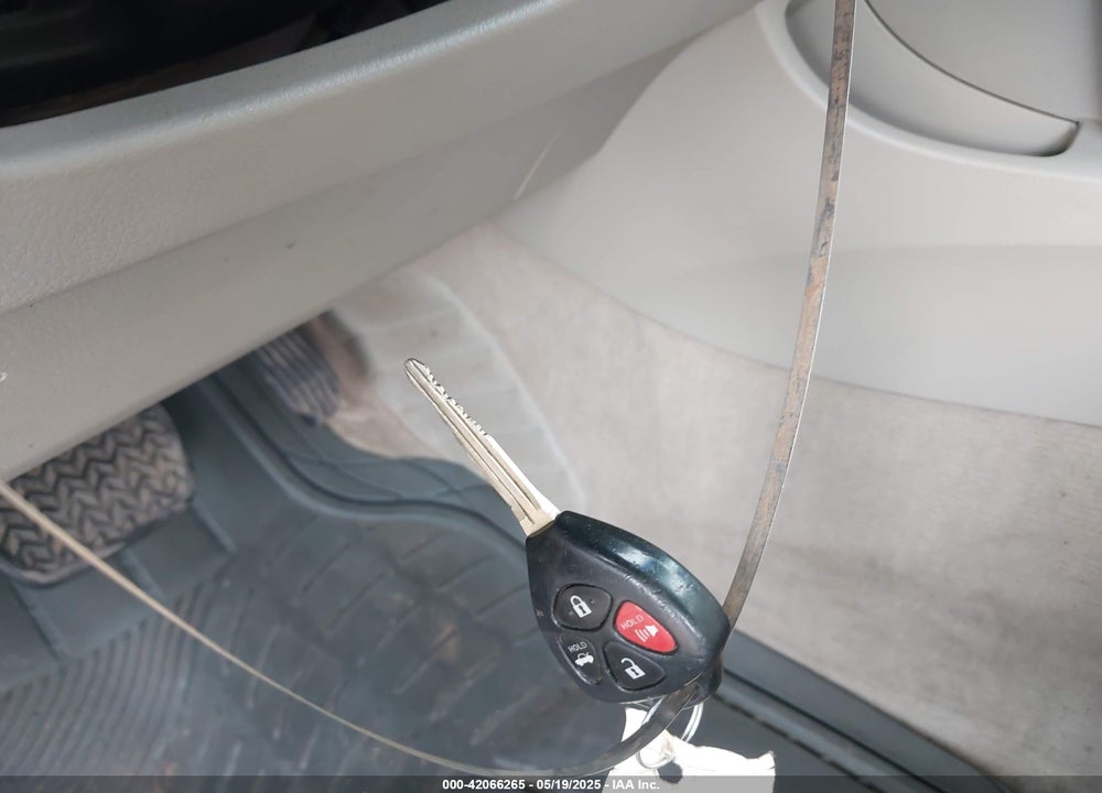 2007 TOYOTA CAMRY XLE VIN: JTNBE46K773111241