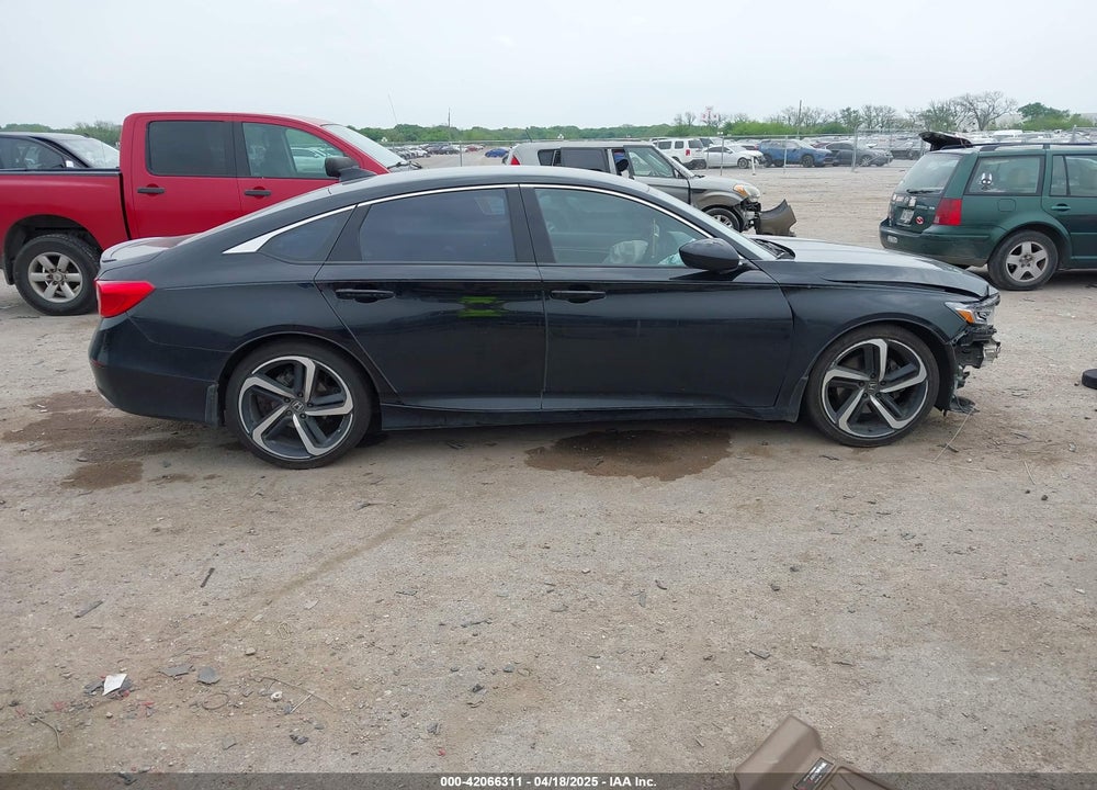 2018 HONDA ACCORD VIN: 1HGCV1F34JA267984