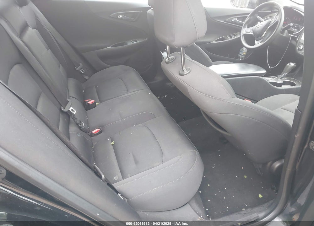 2017 CHEVROLET MALIBU VIN: 1G1ZC5ST3HF265757