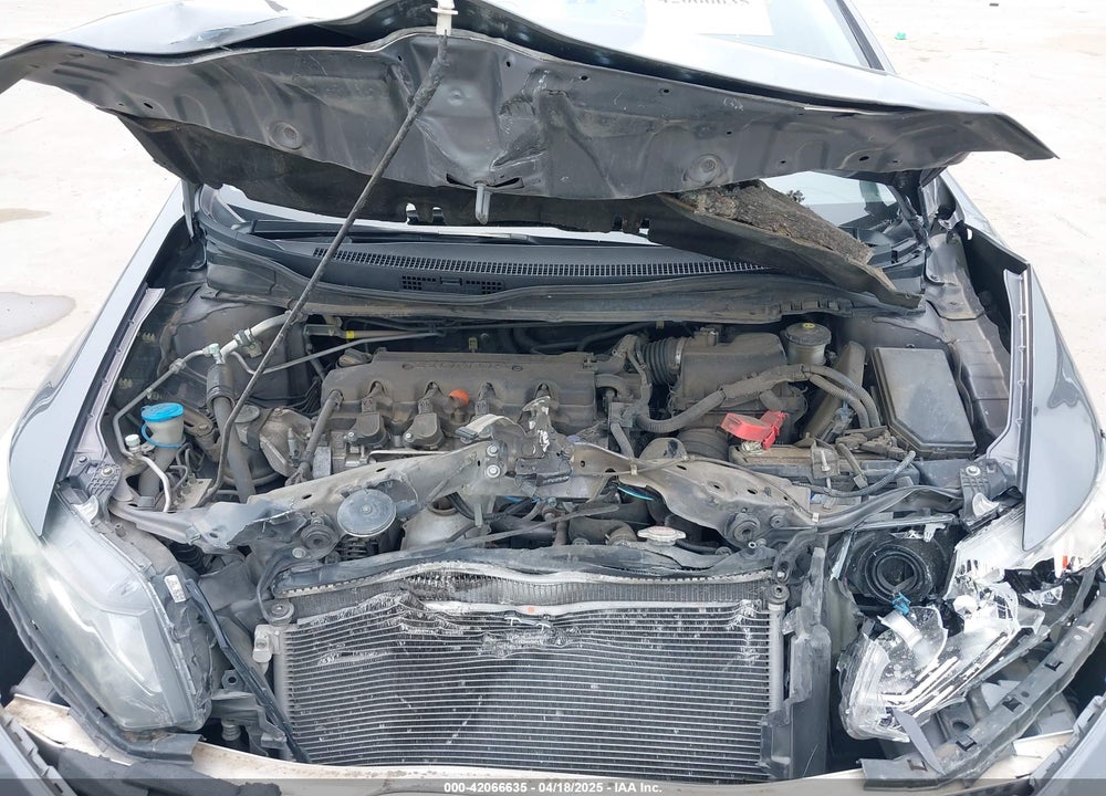 2014 HONDA CIVIC VIN: 19XFB2F82EE044917