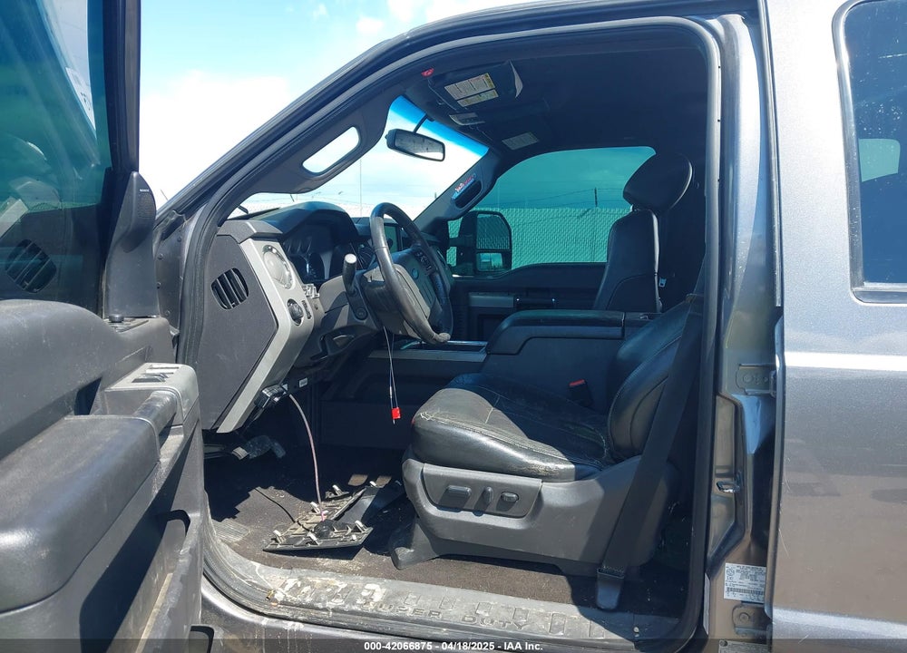 2014 FORD F-350 LARIAT VIN: 1FT8W3BT8EEB04112