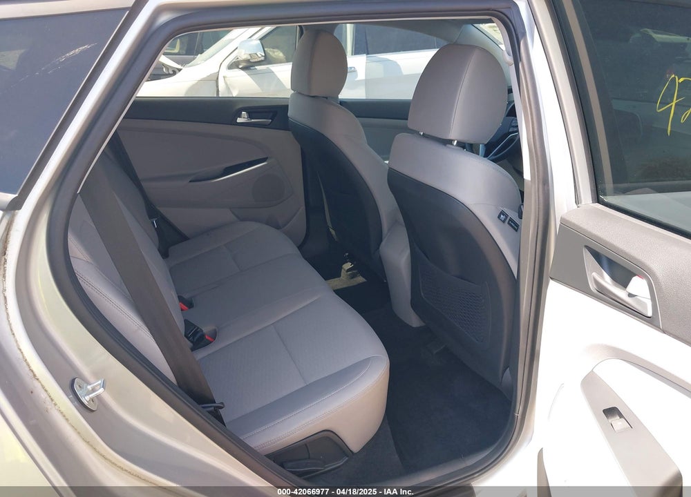 2020 HYUNDAI TUCSON VALUE VIN: KM8J3CA45LU226316
