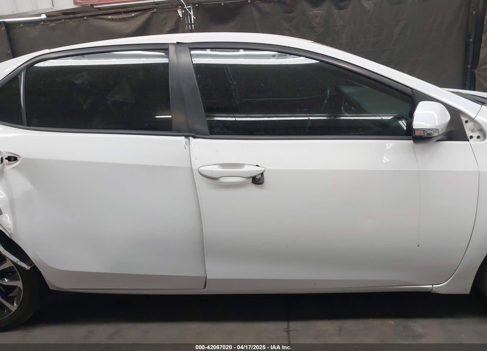2018 TOYOTA COROLLA VIN: 2T1BURHE7JC030797