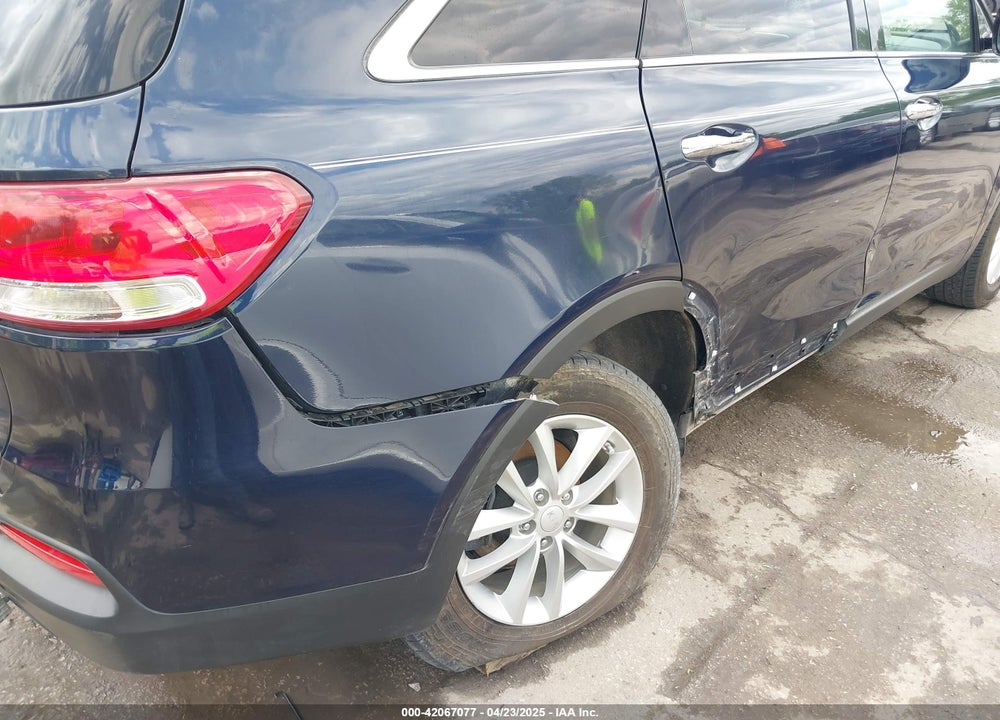 2017 KIA SORENTO 2.4L LX VIN: 5XYPG4A3XHG287217