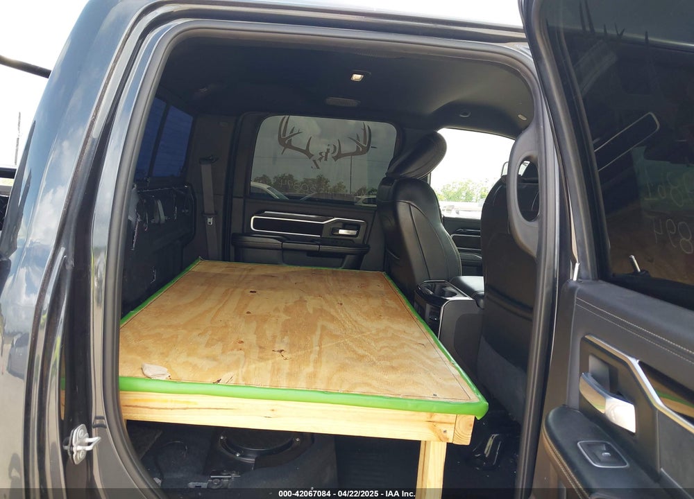 2020 RAM 2500 LAIE  4X4 6'4 BOX VIN: 3C6UR5FL7LG192773