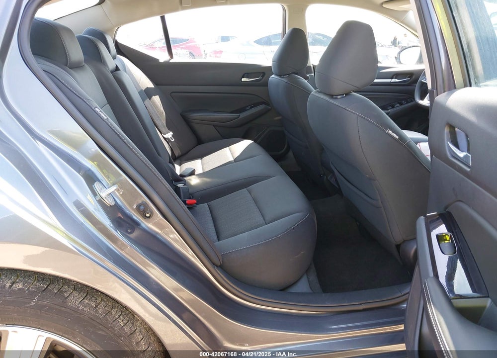 2021 NISSAN ALTIMA VIN: 1N4BL4DV1MN401973